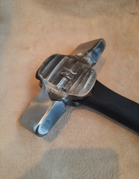 Double Diagonal Cross Peen Hammer - 2.5 lb